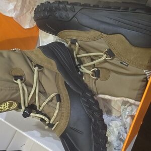 Description in photo